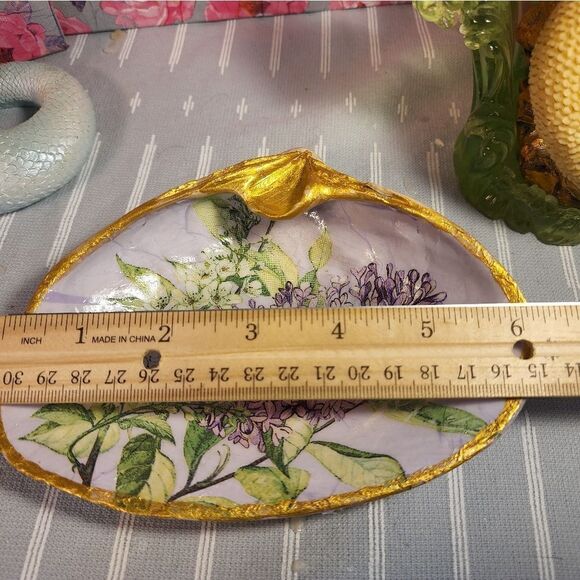 DECOUPAGE CLAM SHELL DECOUPAGE TRINKET DISH WITH FLOWERS - Picture 7 of 9